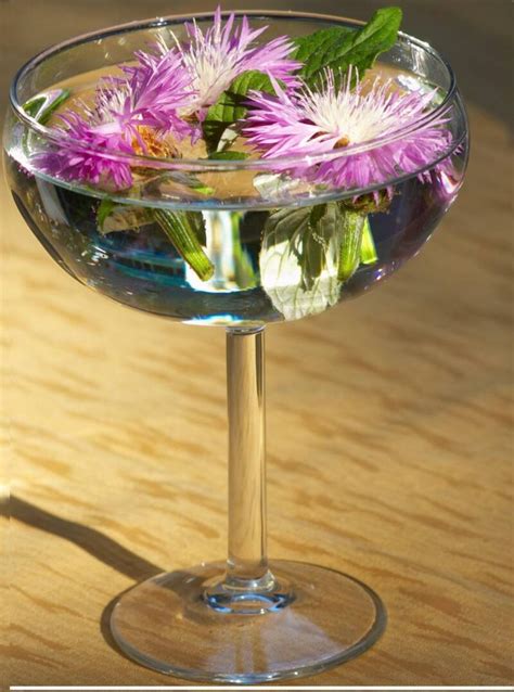 49 Best Wine Glass Centerpieces Images On Pinterest Weddings Crystal