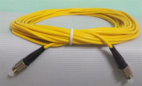fiber optic cable mode type single  diameter  mm rs  number id