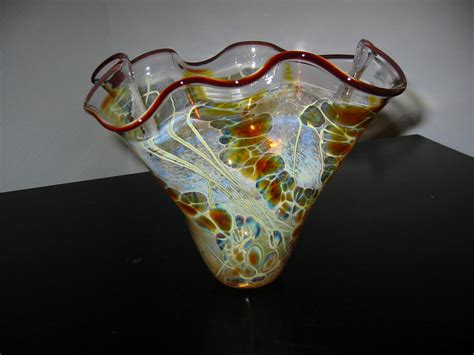 Venetian Handkerchief Hand Blown Glass Artist Signed Abstract Vase