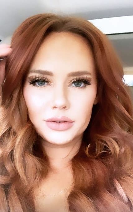 Southern Charm Redhead Kathryn Dennis Is Unrecognizable With New Blond