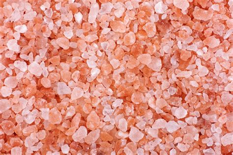 himalayan pink rock salt peacock salt