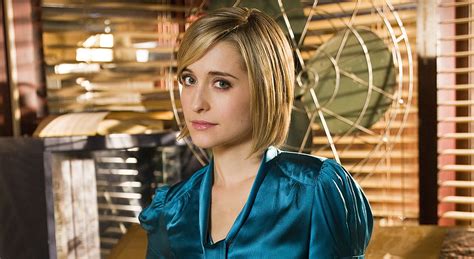 Smallville’s Allison Mack Arrested For Alleged Role In Sex