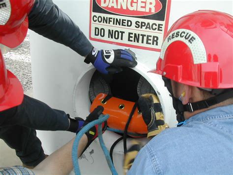 confined space   safety training