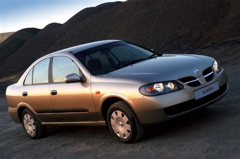 nissan almera    main differences buying  car autotrader