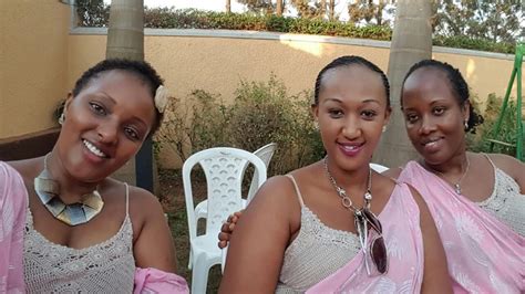 rwanda paparazi reba amafoto asekeje yakomeje gukwira kwira kumbuga za   high