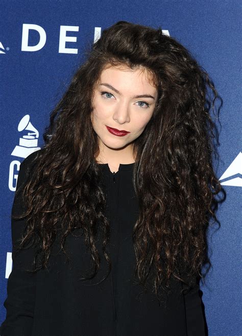 lorde reveals her grammys date and her secret actual age vanity fair