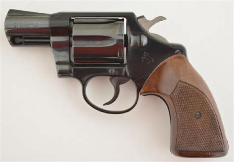 colt cobra  special snub nose revolver