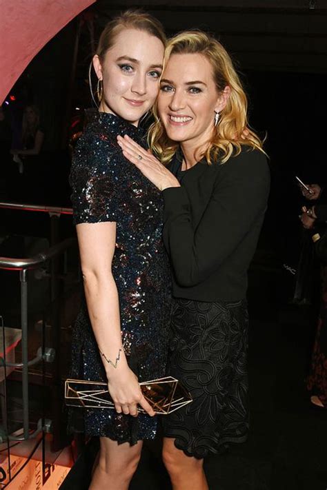 Ammonite Kate Winslet And Saoirse Ronan As Lesbian Lovers