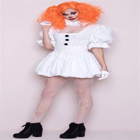 There S A Sexy Pennywise Costume Now Just In Case You Thought We Got