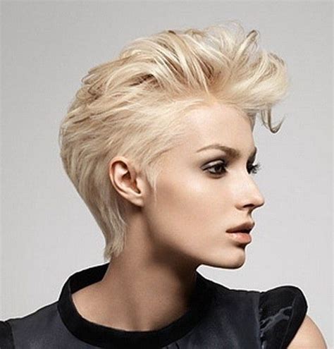Pin By Zofia Pippin On Hair Styles Short Blonde Hair