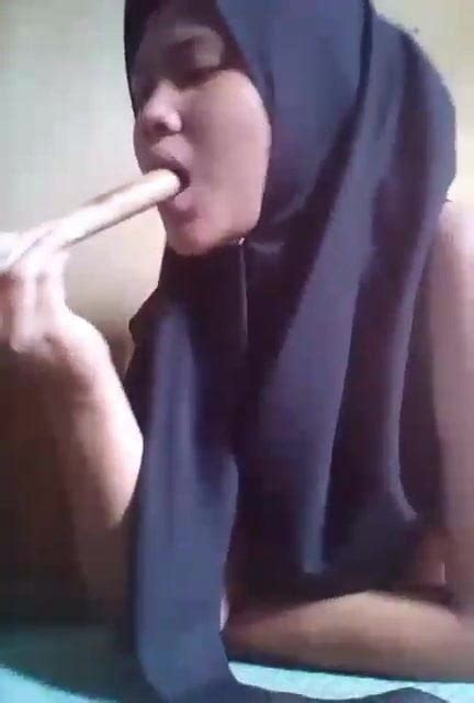 Naked Jilbab Indonesia Girl Free Indonesia Xxx Porn Video