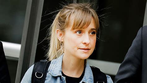 what is nxivm sex cult 5 things to know about allison mack s group hollywood life