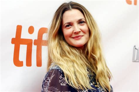 drew barrymore shoots down rumours on ‘e t sequel