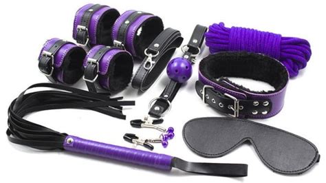 Bdsm Kits For Beginners – 10 Good Starter Toys And 5 Toys To Avoid