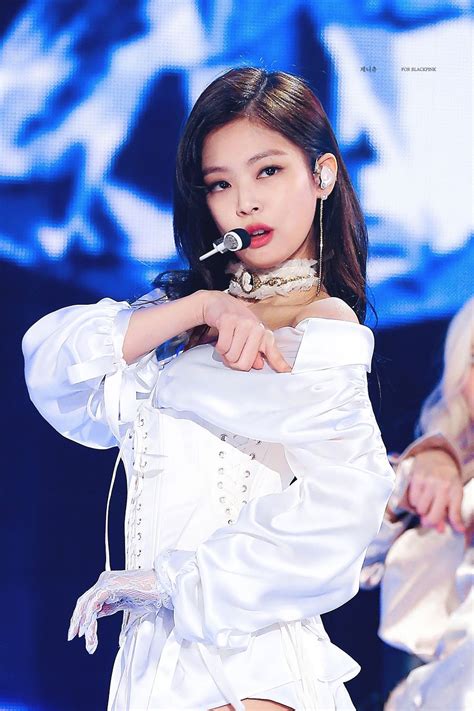 blackpink s jennie plays the guitar onstage for the first