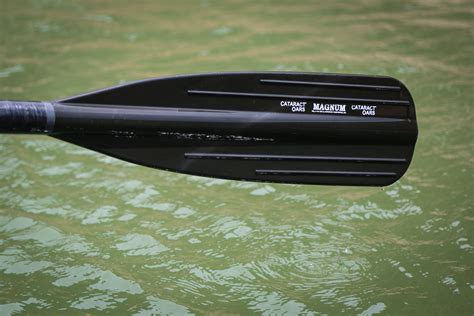 compression molded  high grade urethane  magnum ii  cataract oars  popular oar