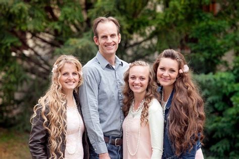 three wives one husband reveals the polygamist mormon community