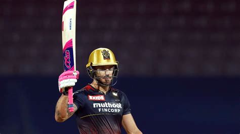 faf du plessis scripts staggering ipl record  fiery   captaincy