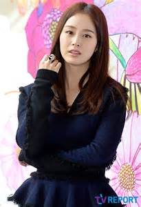 Wang Xizhi Director Compliments Kim Tae Hee Hancinema The Korean