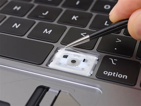 apples butterfly keyboard continues  plague macbook owners ifixit news