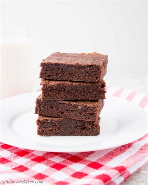 easy chocolate brownies video  sweet baker