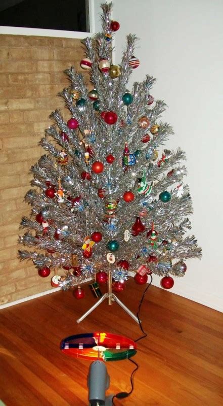 vintage christmas tree decorations ideas   blow  mind magment