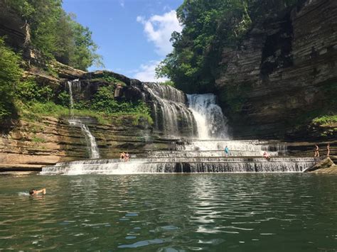 waterfall wonderland   waterfalls  middle tennessee