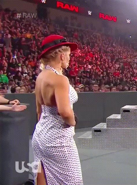 wwe superstar lacey evans shesfreaky
