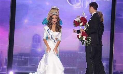 miss america 2016 miss georgia wins vanessa williams gets public apology