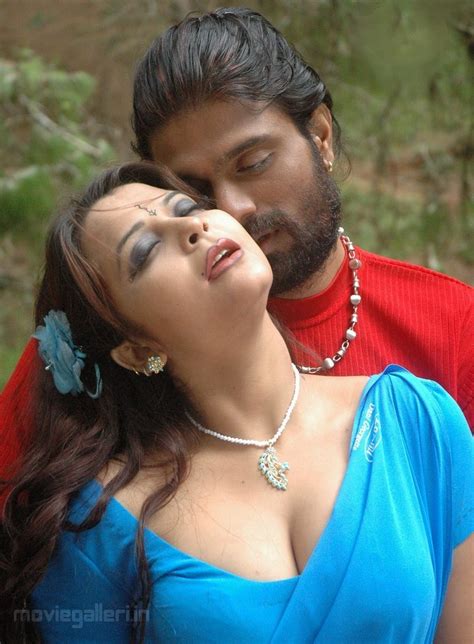 Fwd [way 2 Cine] Thappu Tamil Movie Hot Stills Tappu