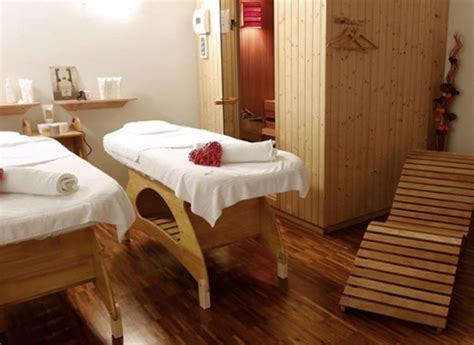 best spa and body massage in connaught place