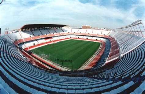 Live Football Estadio Ramon Sanchez Pizjuan Stadium