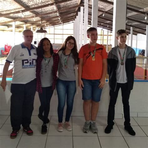 Atletas De Joinville Conquistam Etapa Micro Regional De Xadrez