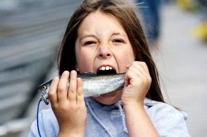tips   kids eat  fish