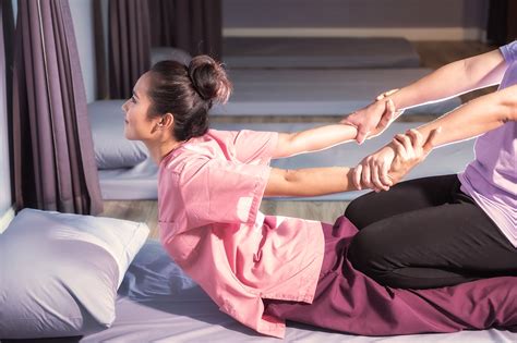 5 great massage places in bangkok where to get the best thai massage