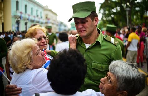 the world reacts to fidel castro s death photos abc news