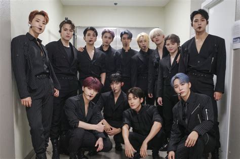 seventeen surpasses   day sales record   choice