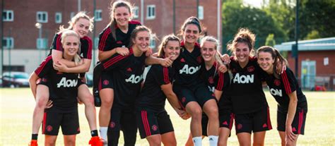 manchester united girls team