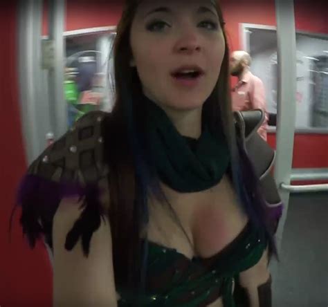 Aureylian Sexy Cleavage Pictures 22 Pics Sexy Youtubers