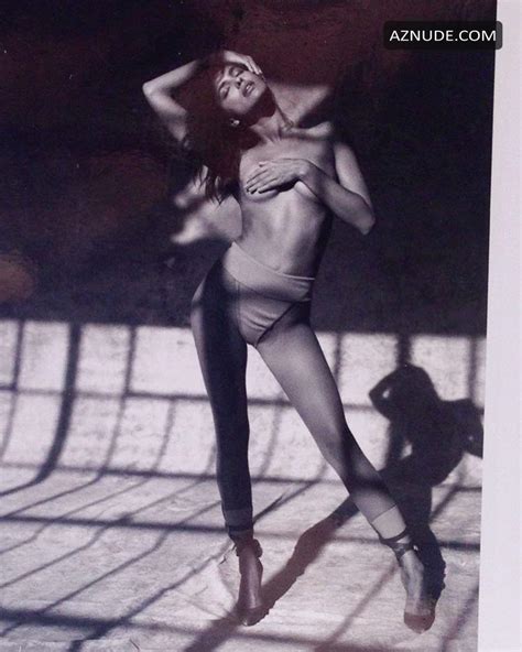 Irina Shayk Topless By Sante D Orazio For Cr Fashion Book 8 Aznude