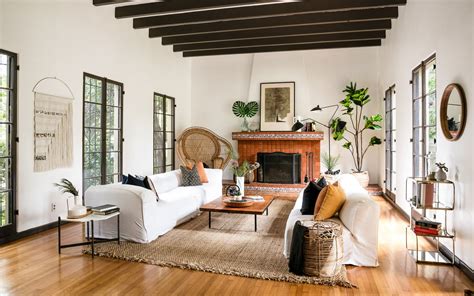 tips  decorating  spanish style home