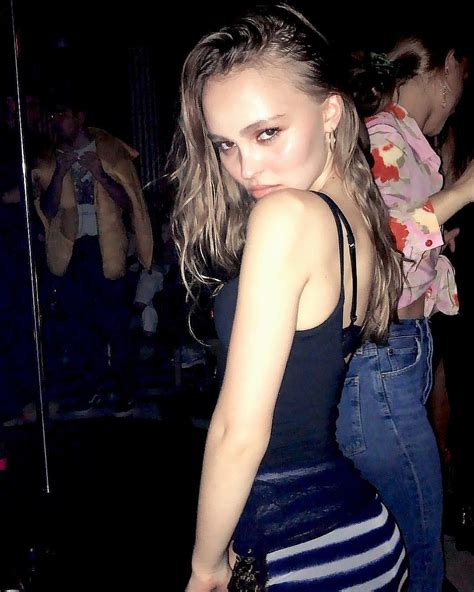 Lily Rose Depp The Fappening Topless And Sexy 8 Photos The Fappening