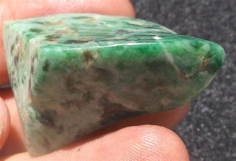 imperial jadeite minerals gemstones stones crystals gemstones