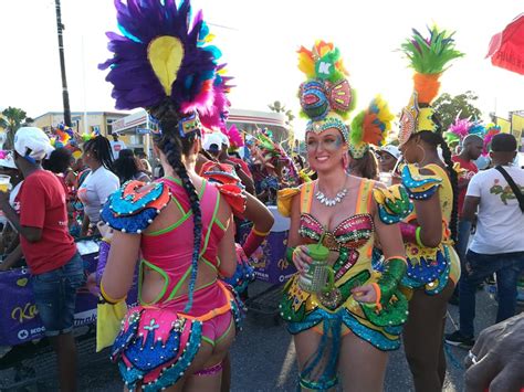 carnaval bonaire dit jaar digitaal paradise fm