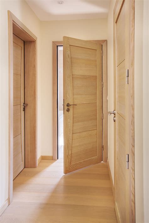 mistral chene blanchi porte interieur bois porte en bois portes en bois modernes
