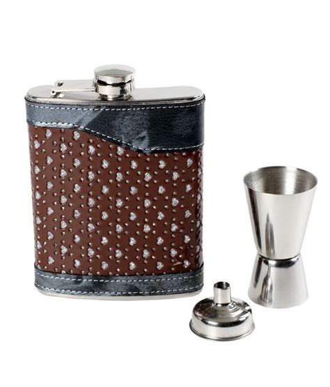 classique    winewhisky hip flask gift set  funnel peg