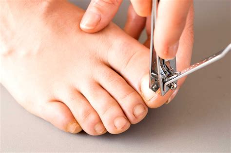 diabetic foot care tips  healthy feet  diabetes  healthy