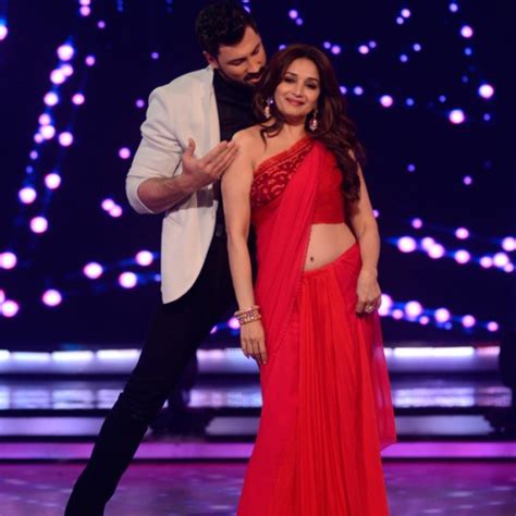 madhuri dixit in one shoulder blouse pics red blouse photos on the sets of jhalak dikhhla jaa