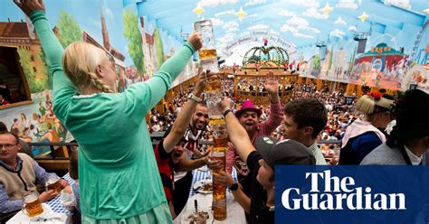 oktoberfest the world s largest beer festival in pictures food