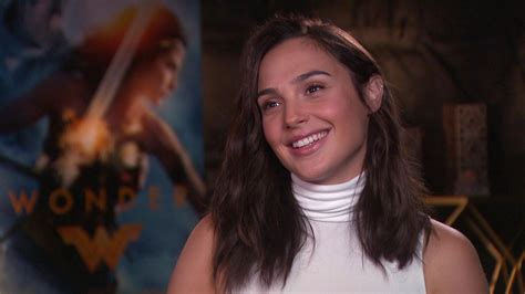 exclusive gal gadot reveals she was 5 months pregnant filming wonder